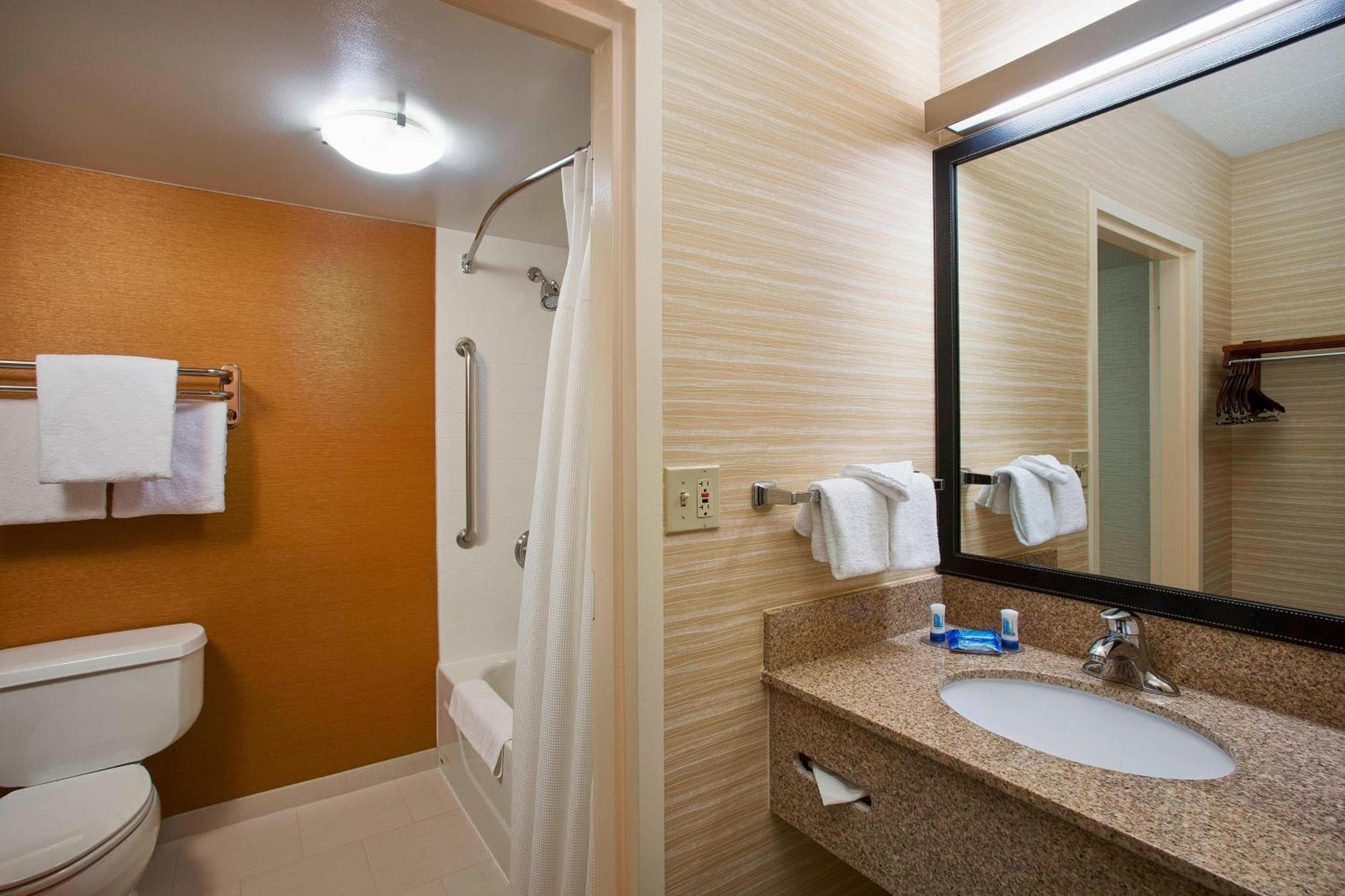 Fairfield Inn & Suites Chicago Midway Airport Bedford Park Kültér fotó