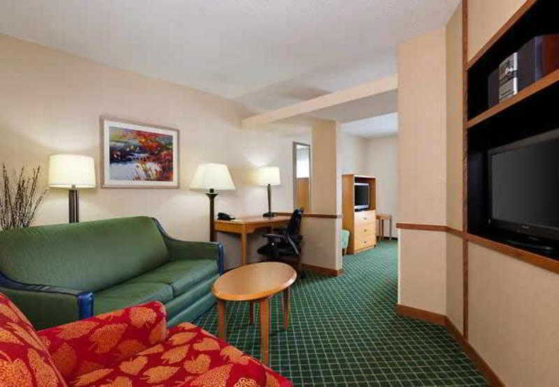 Fairfield Inn & Suites Chicago Midway Airport Bedford Park Szoba fotó
